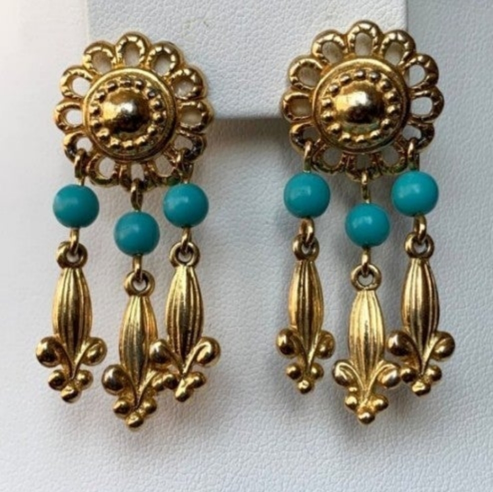 Avon 1992 "Oasis" Gold Shield w/Dangling Turquoise Accents, Surgical Steel Posts